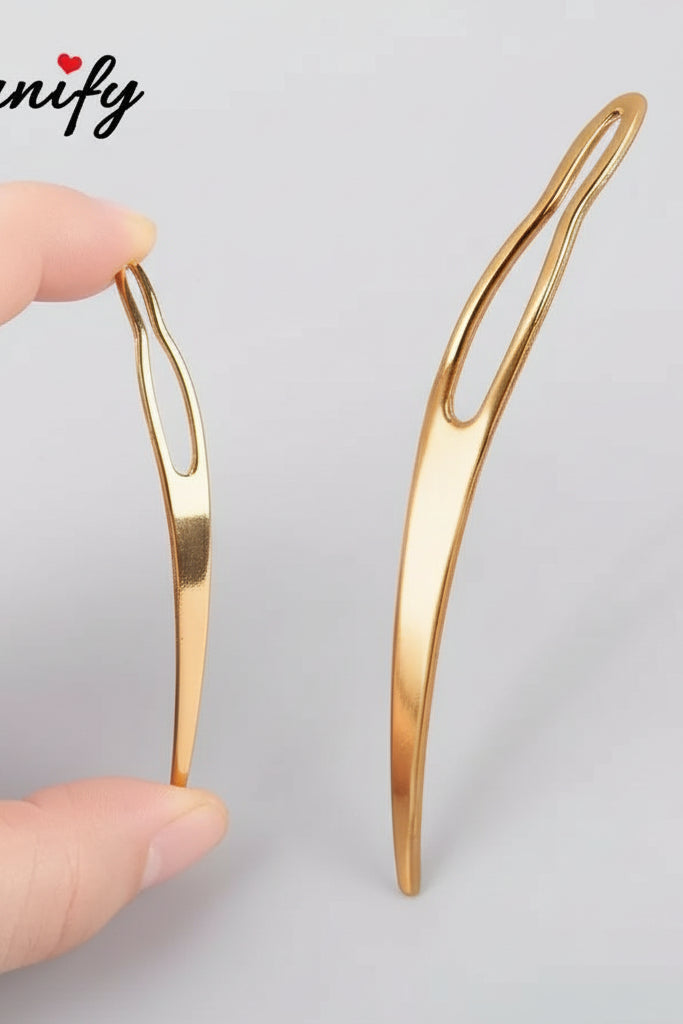 "Dreadlock Interlocking Tool for Easy Maintenance and Styling - Loc vibes only